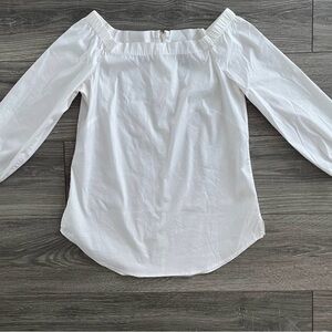 White House/Black Markey Chic Off-Shoulder White Blouse XS